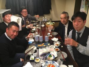 会長と食事161221